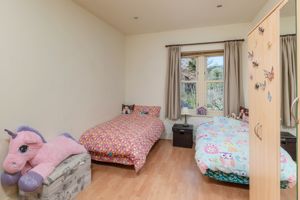 Photo 19- click for photo gallery